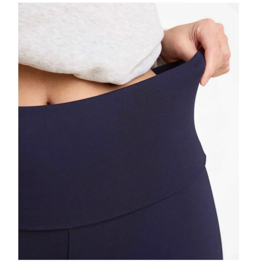 Nuuds Navy Blue SwiftStretch Fold Over Mini Flare Leggings Size Large - Picture 5 of 16